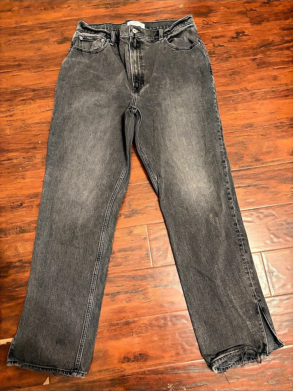 Abercrombie & Fitch The '90s Straight Ultra High Rise Jeans
